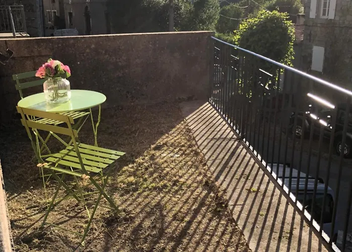 Entre Montagne Et Bastelica